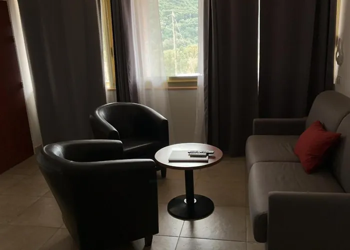 Porto - Ota Porto (Corsica)